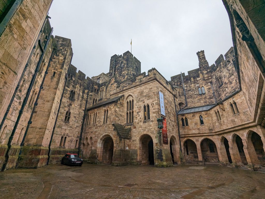 Alnwick Castle - Keep 1