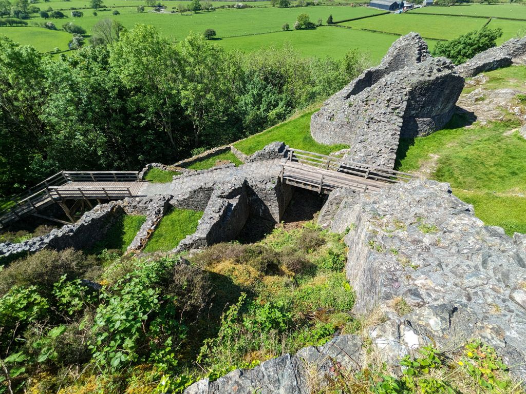 Castell y Bere - Ruins 6