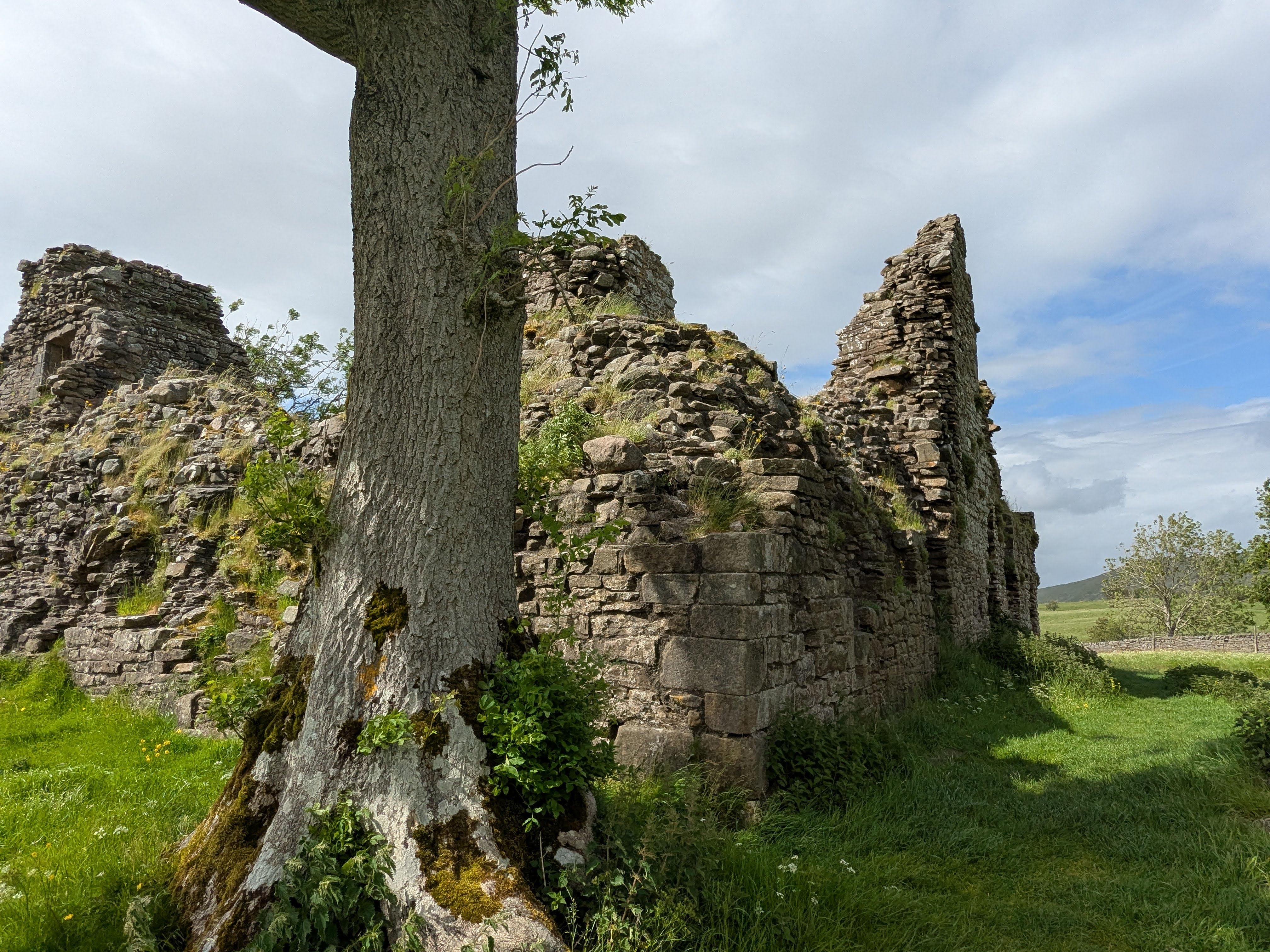 Pendragon Castle - South East