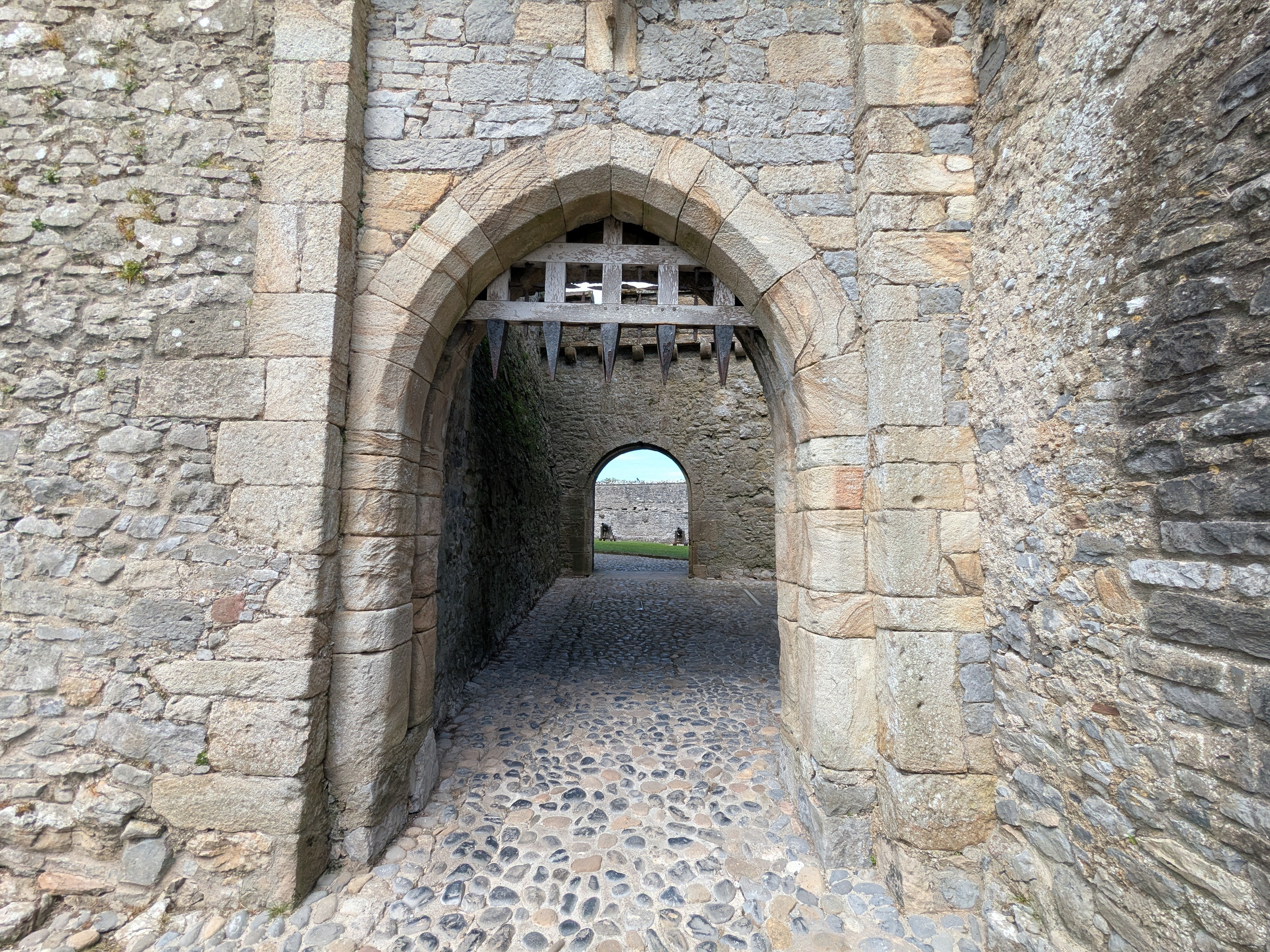 Cahir Castle - Portcullis And Trap Area