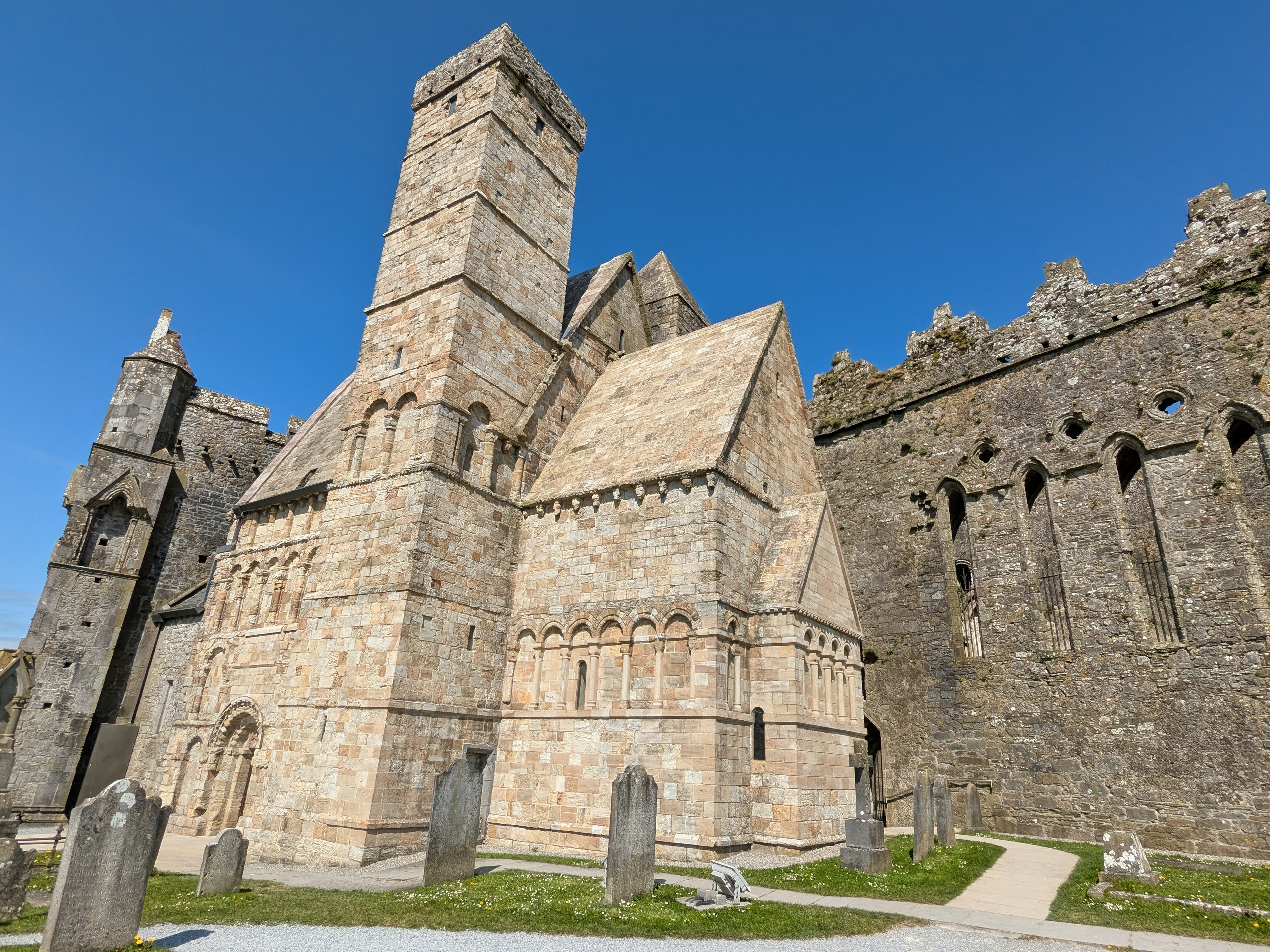 Rock Of Cashel - Cormac's Chapel