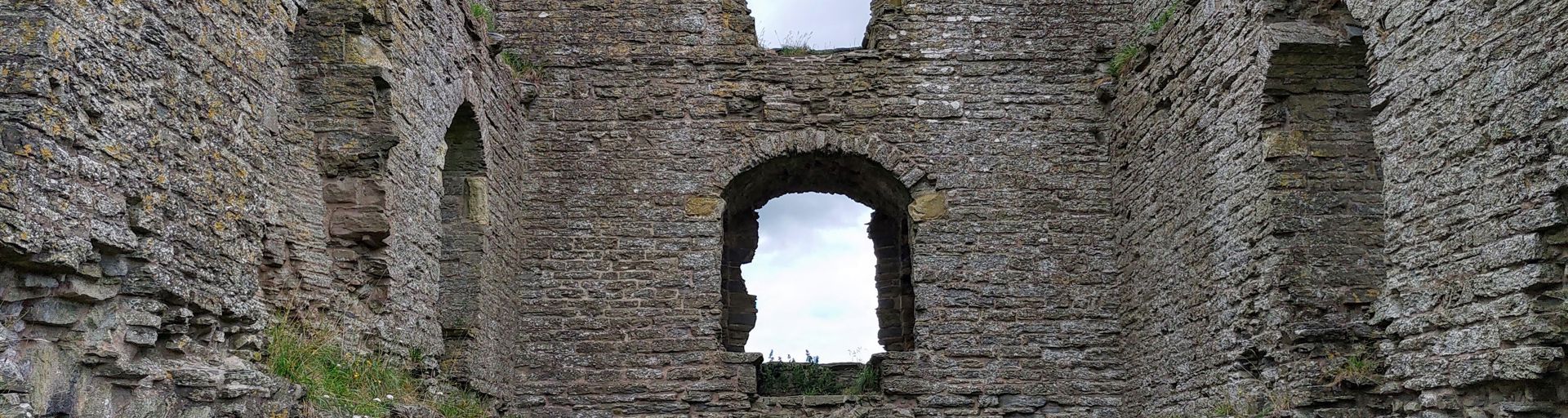 Clun Castle 2