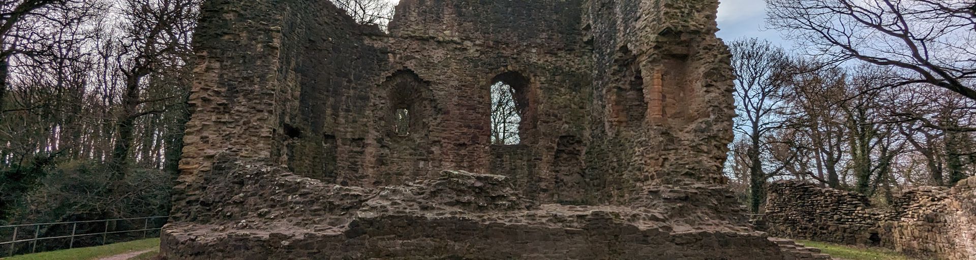 ewloe-castle.jpg