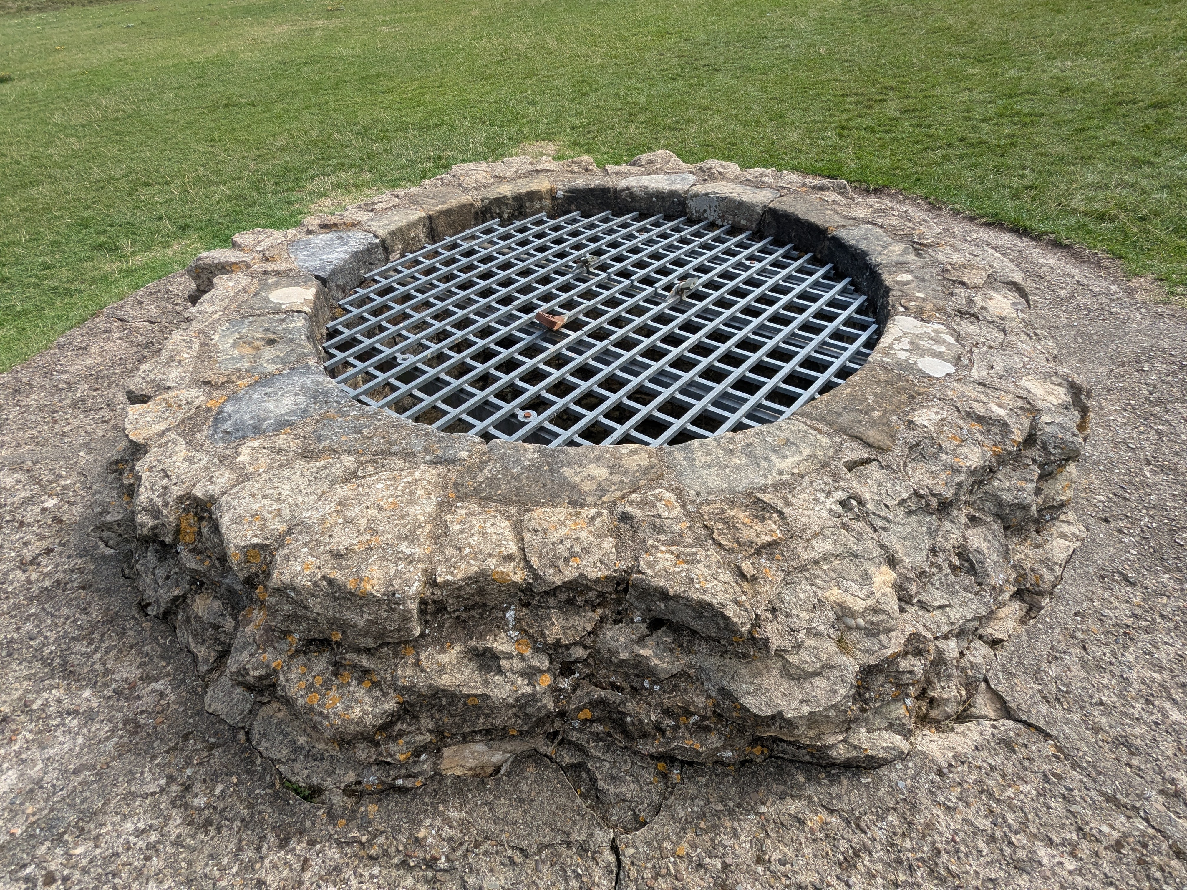 Scarborough Castle - Well