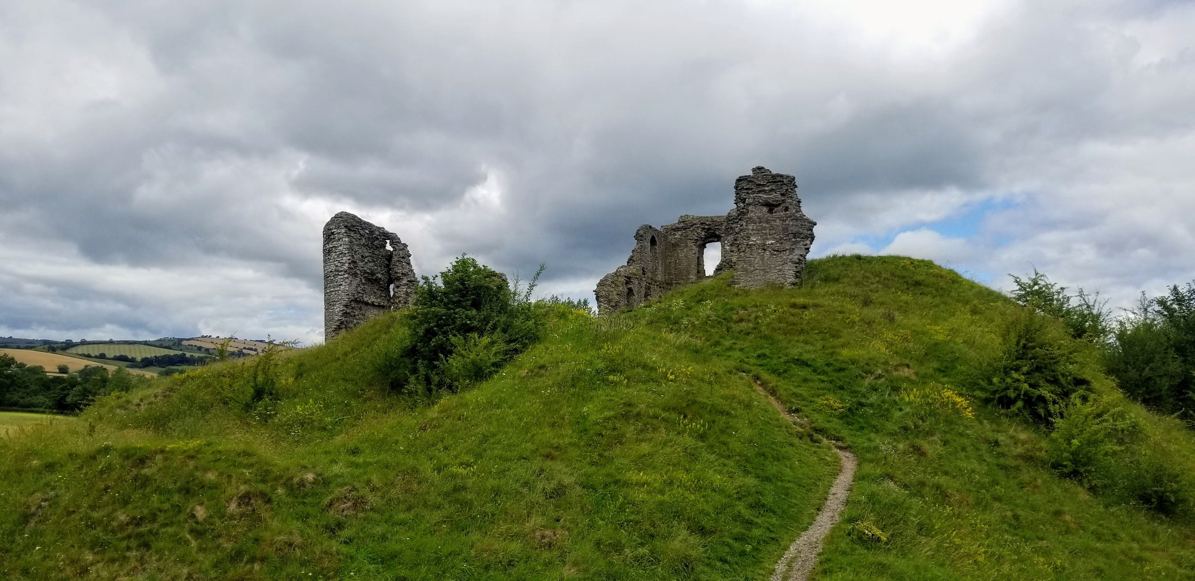 Clun Castle 1