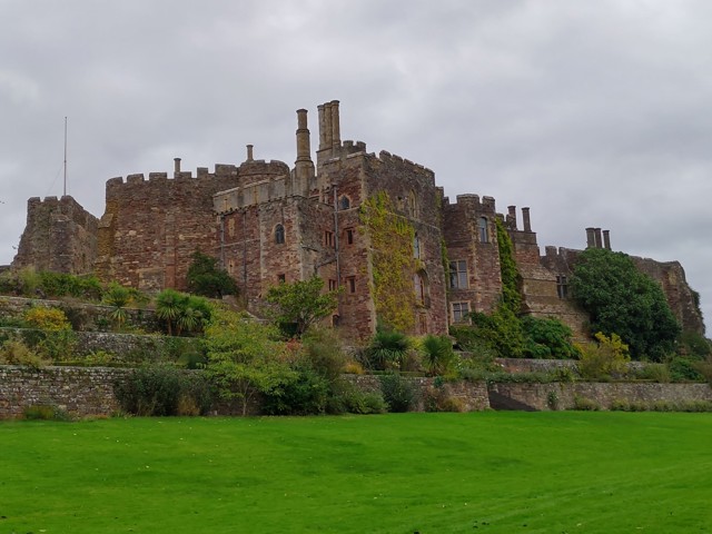 Photo of Berkeley Castle