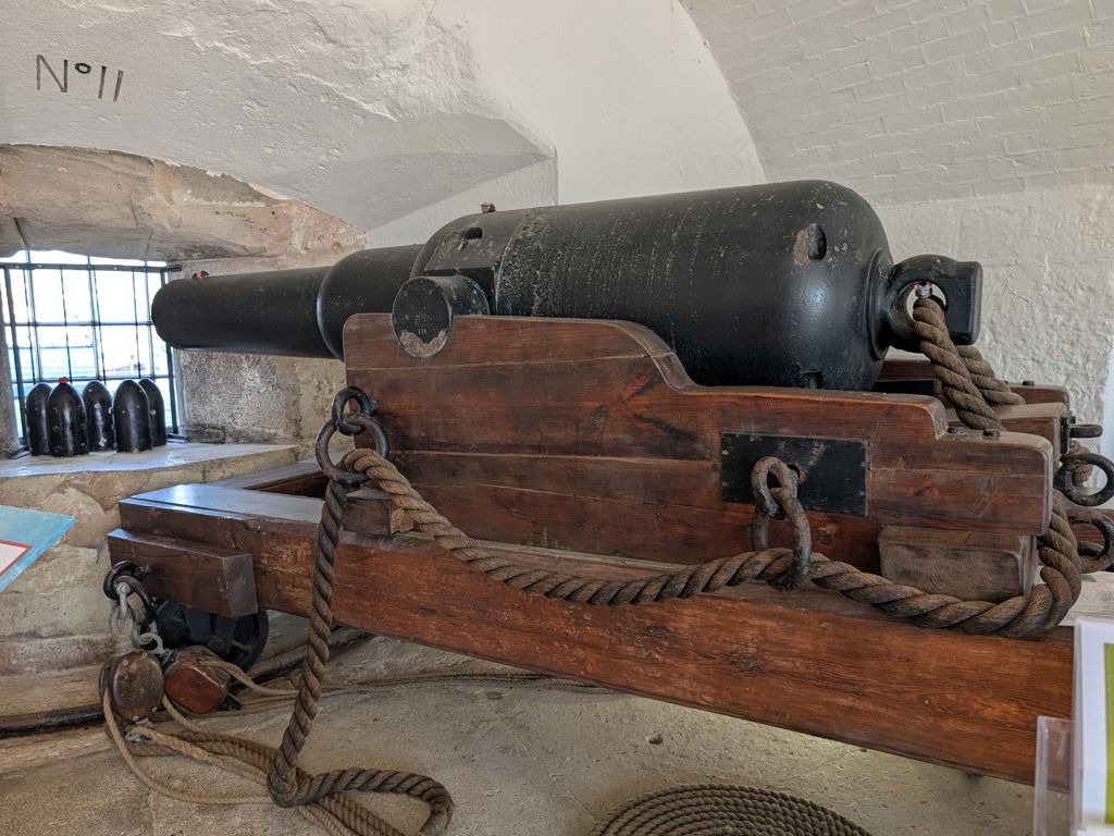 Nothe Fort - 64-Pounder RML Gun