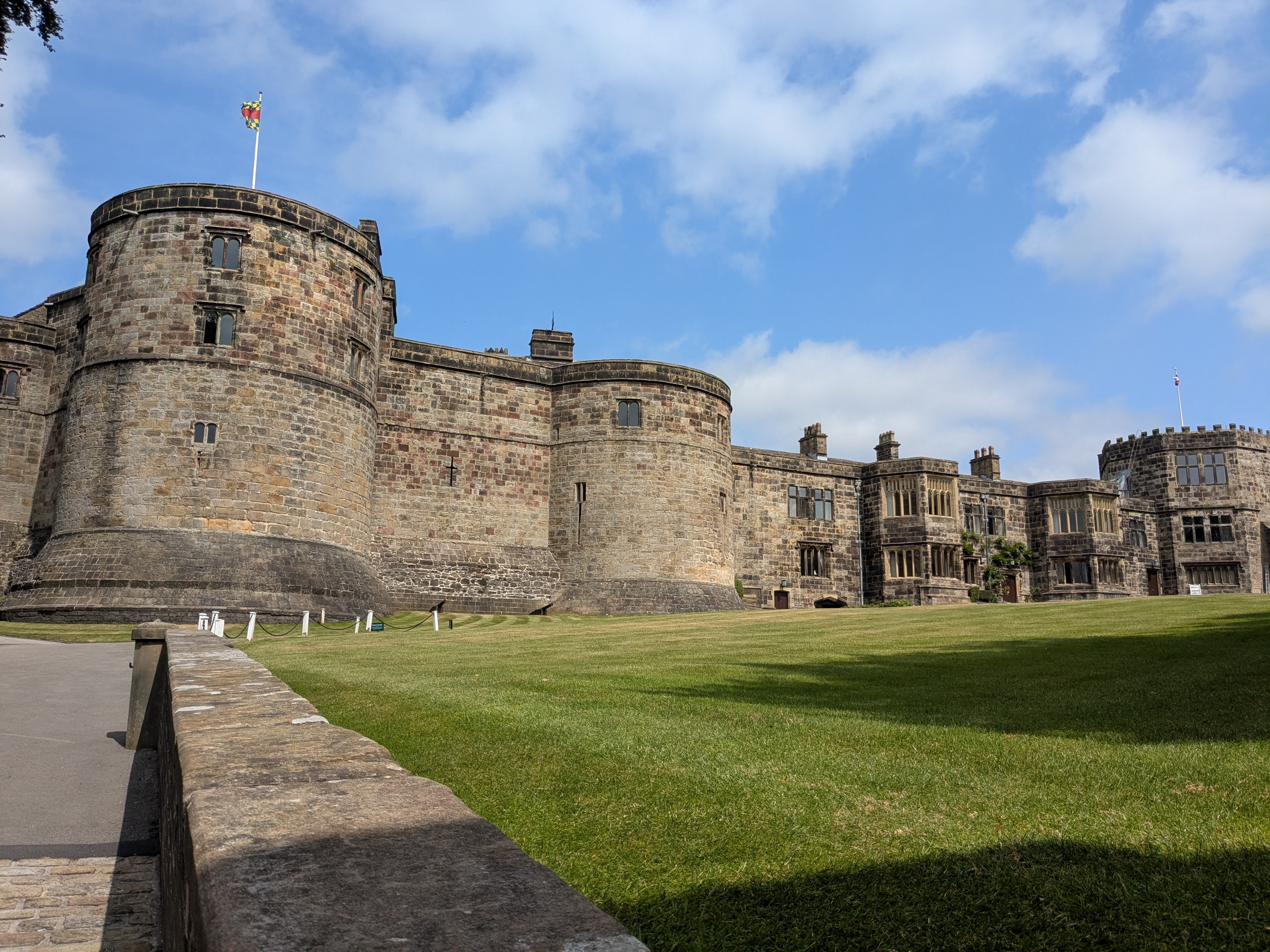Skipton Castle - Inner Ward And Tudor Wing
