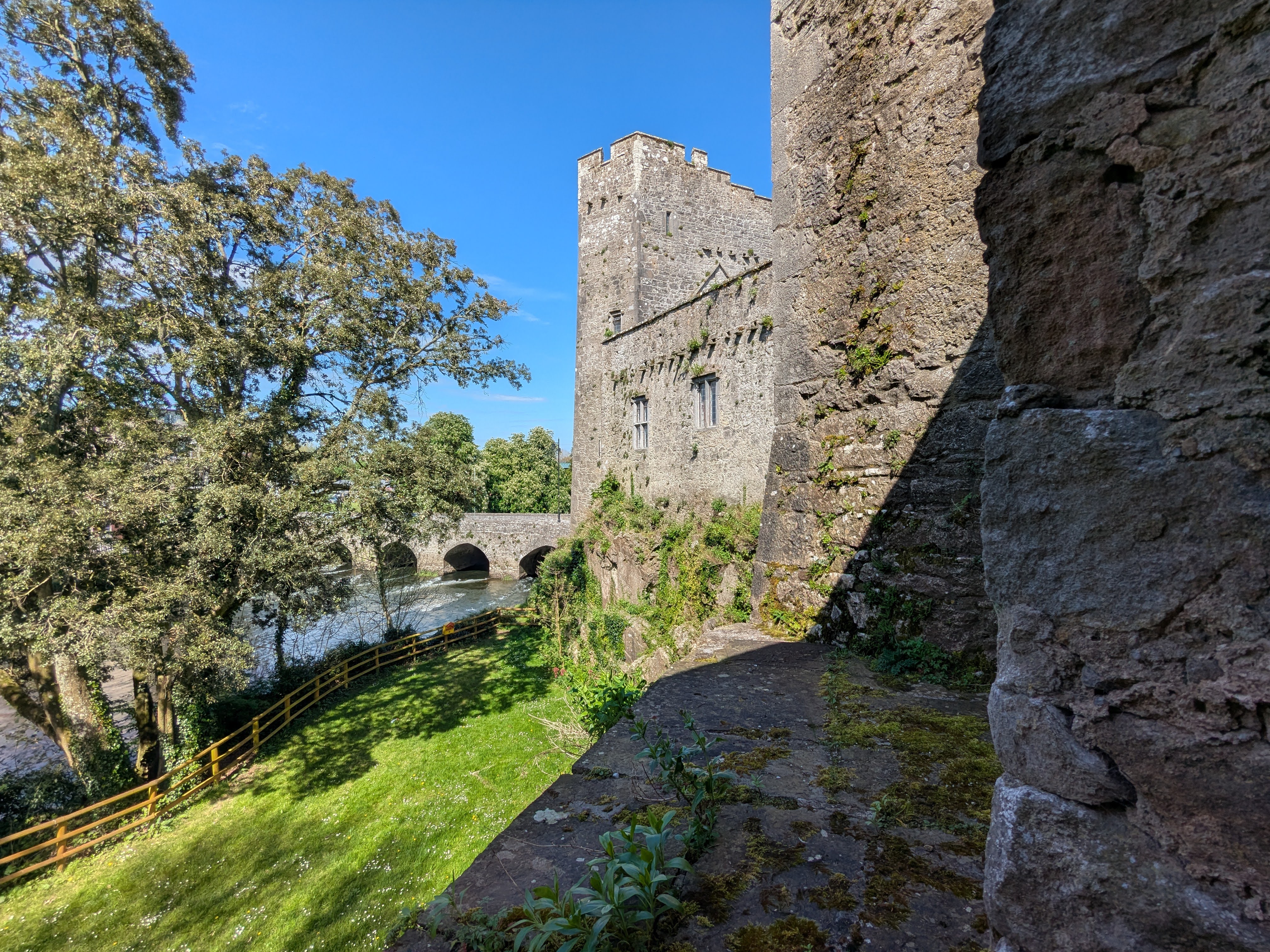 Cahir Castle - River Suir